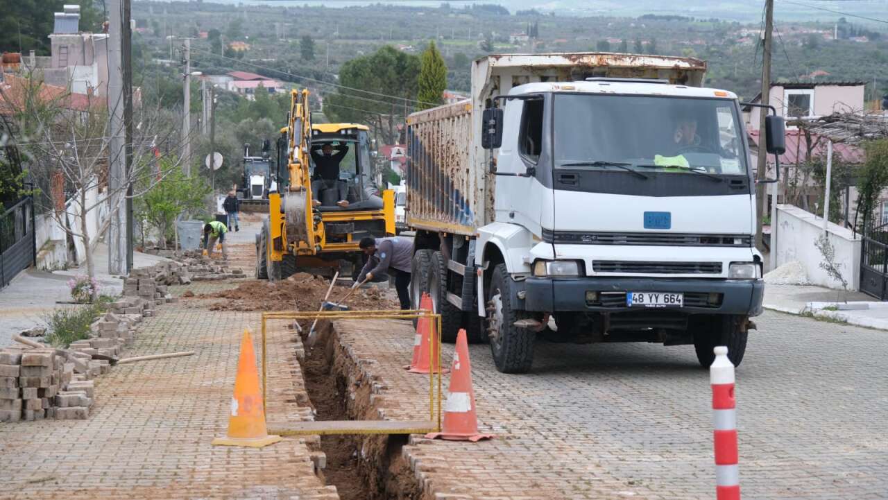 Yeşilbağcılar’da Doğalgaz Seferberliği: Dağdibi Mevkiinde İlk Kazma Vuruldu 6